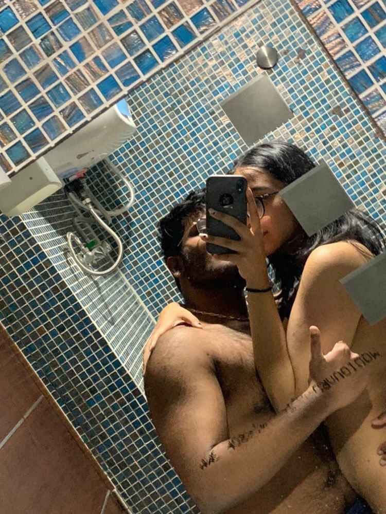 Beautiful kerala Mallu teen slim college couple desi Indian submissive girl leaked sex fingering licking toilet eating her underwear ass hole pussy boobs expose