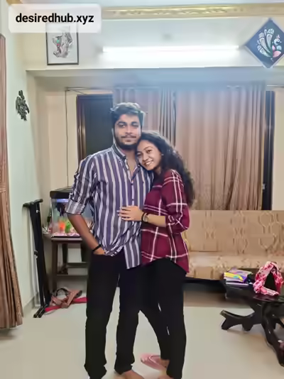 Slim Horny Indian Babe Giving Blowjob