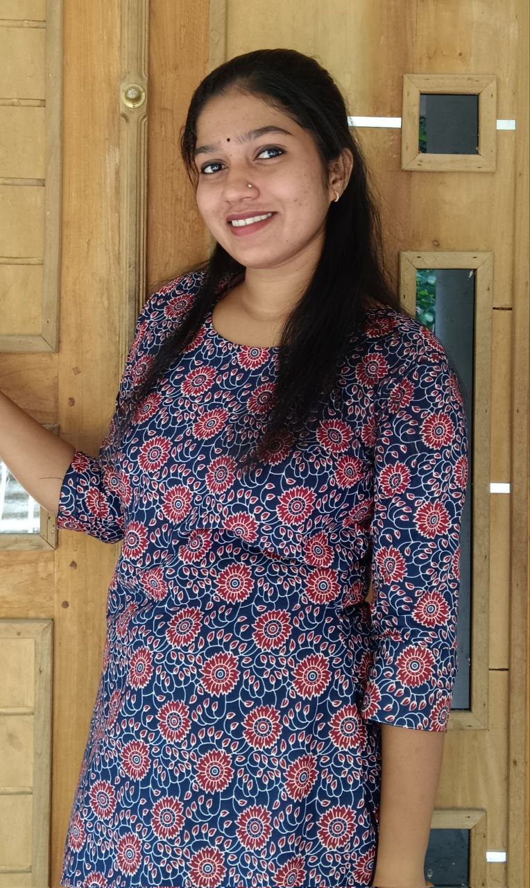 Beautiful kerala Mallu desi Indian Cute busty big boobs teen girl leaked sex nude blowjob with her cousin brother in her home viral leaked