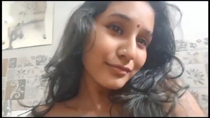 Bangladeshi University girl get hardcore fuck in hotel romance with her boyfriend and smoking dark room dancing with saree red bra kissing😘