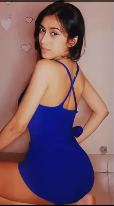 Bangladeshi Tiktoker Shows Off Big Boobs