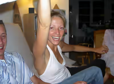 Fully Exposed: Wife or Girlfriend's Ass, Pussy, Tits