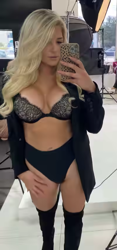 Summer Vinson Model Leaked