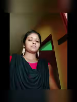 Unmarried Chennai Tamil Girl with Round Boobs