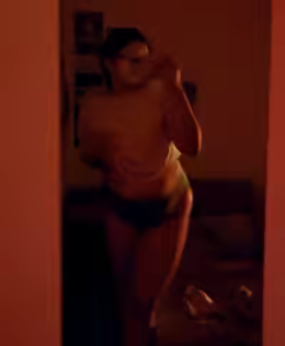 Tattooed Indian Baddie Degrades Men