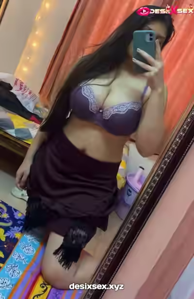Beautiful Bigboob Indian GF Sex in Car
