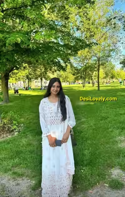 Desi Cutie Nude Photos 2026