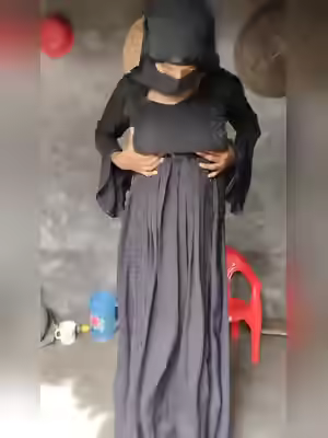Bd Hijabi Gone Slut Blwjb and Fucking Threesome