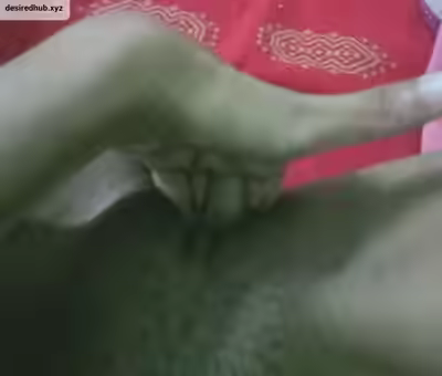 Bangladeshi Cute Girl Opens Up About Her Pussy