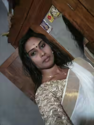 Mallu Wife's 2026 Photo Collection
