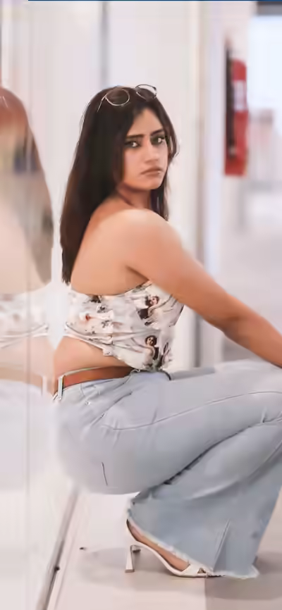 Tamil Dancer Sucking Finger, Showing Ass