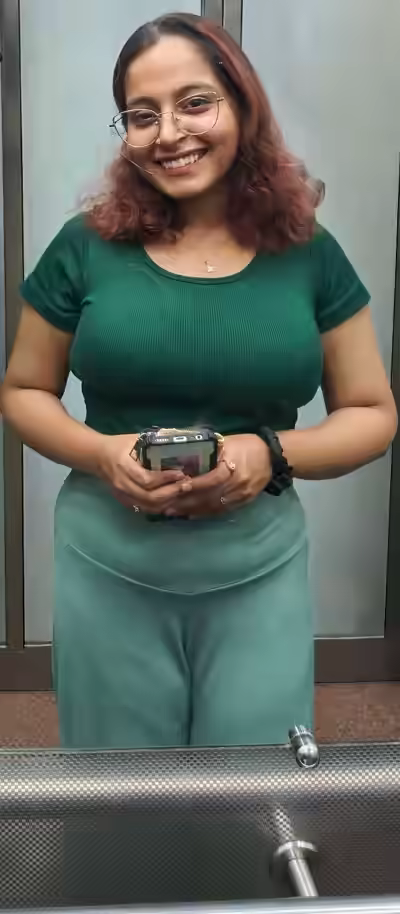 Desi Wife's Homemade Blowjob & Riding Video