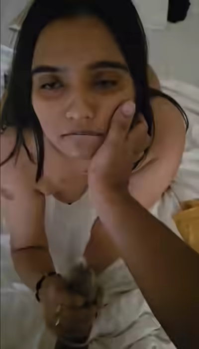 Desi Cute Beautiful Cuckold Lesbian Model