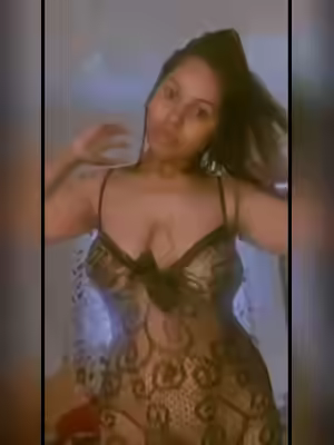 Hot Desi Indian Girl Bangs
