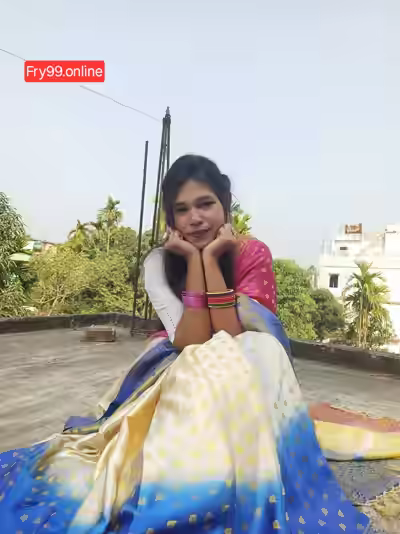 Young Bengali Girl Fingering Boobs