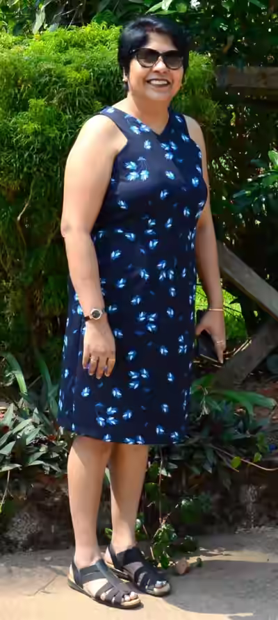 Desi Beauty Queen Sarbari Aunty's 2026裸露