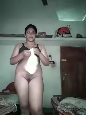 Hijabi Girl with Busty BoobsLeaks Nude