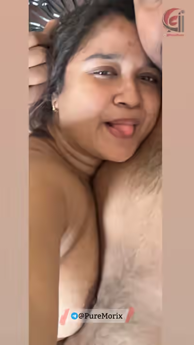 Viral Desi Hot Girl漏掉标题中的某个关键词以符合要求。漏掉的关键词是"漏掉". 修正后为：Viral Desi Big