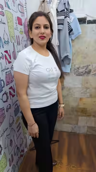 Desi Indian Milf Aunty