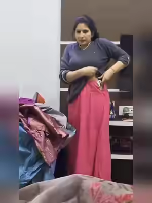 Desi Indian Milf Aunty