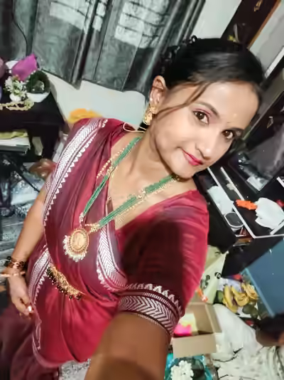 Desi Aunty 2026
