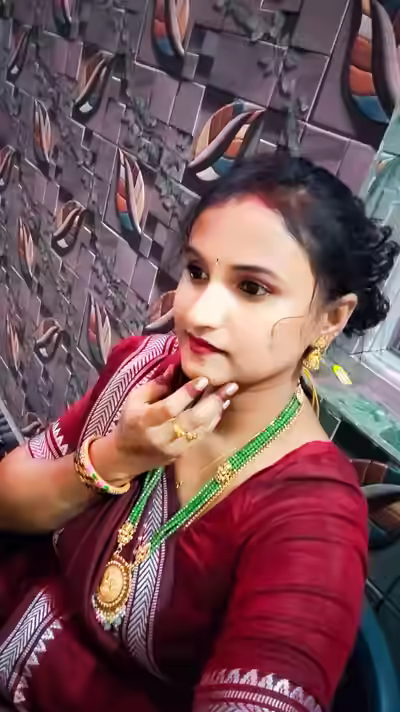 Desi Aunty 2026