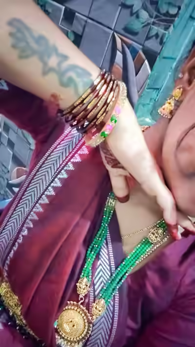 Desi Aunty 2026
