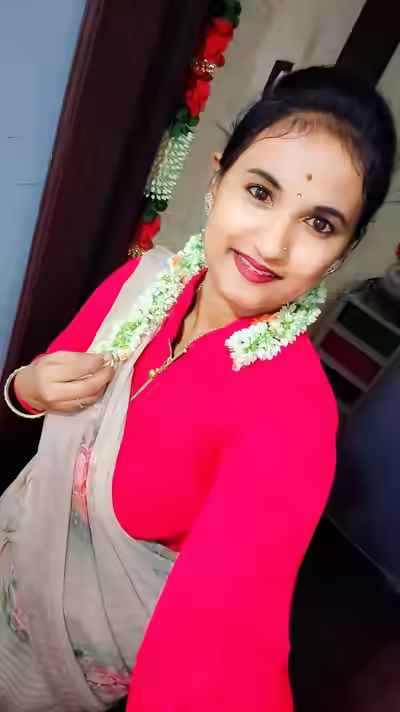 Desi Aunty 2026