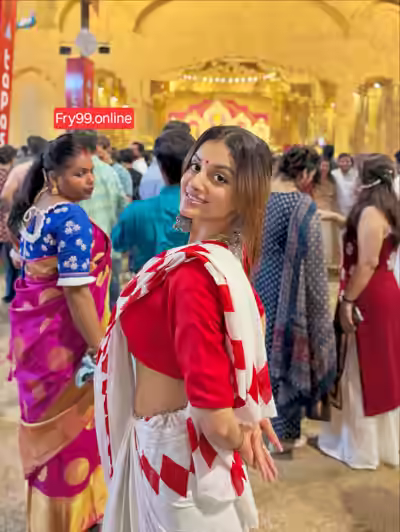 Indian Instagram Baddie Fingered