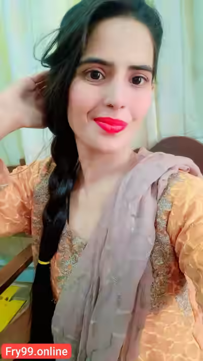 Nude Show By A Beautiful Girl