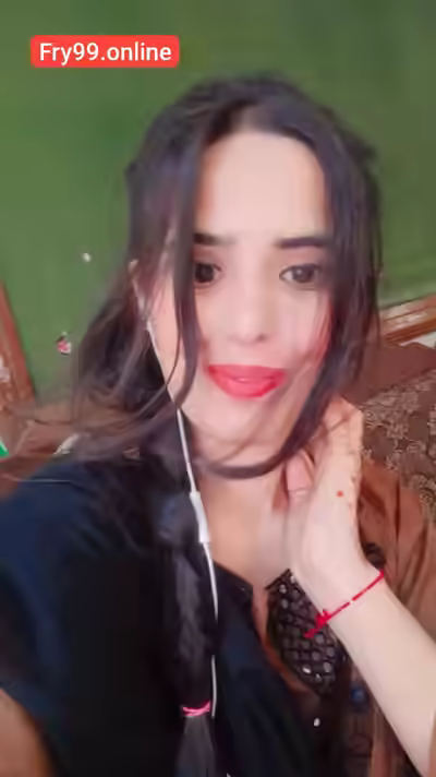 Nude Show By A Beautiful Girl