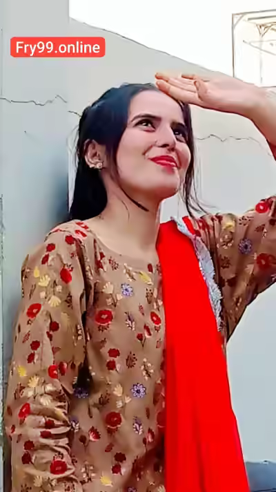 Nude Show By A Beautiful Girl