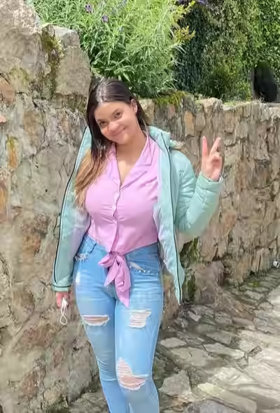 Desi South Indian Busty Bimbo Randi Influencer