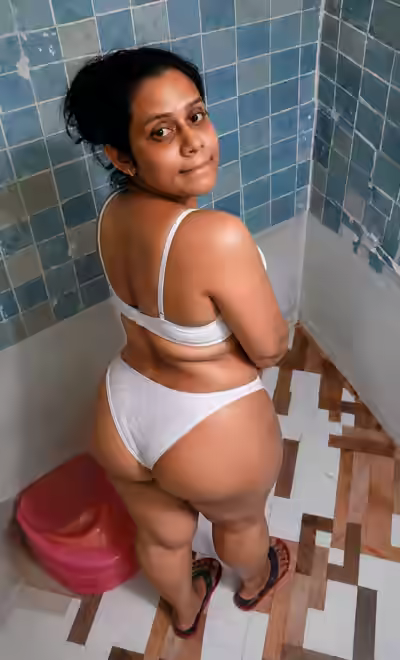 Rupali Bhabhi's Exposed Figure