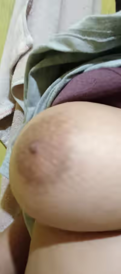 Karisma's Gorgeous Big Tits
