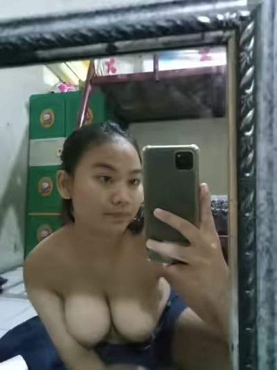 Karisma's Gorgeous Big Tits