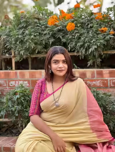 Desi University Girl's Viral Nude Moments