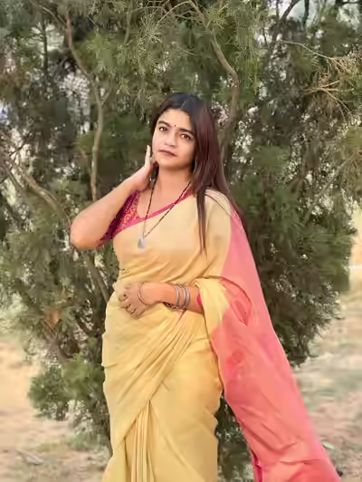 Desi University Girl's Viral Nude Moments