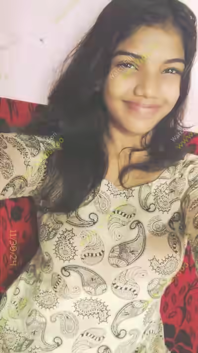 Cute Boobs of BD School Girl Seduce BF