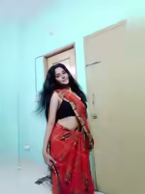Bangladeshi Girl in Saree Selfie