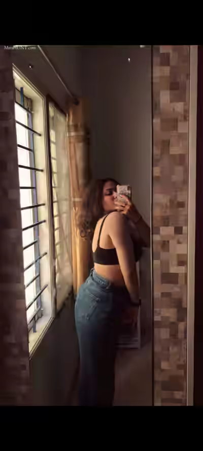 Kannada Wife's Milky Body Exposure