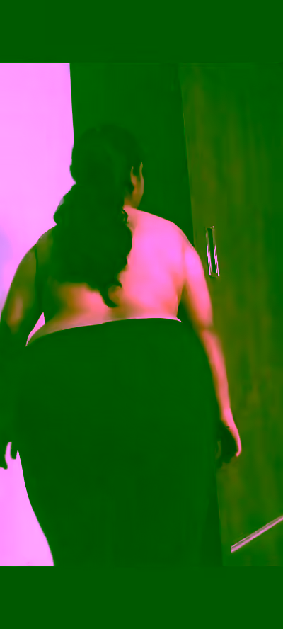 Desi Girl Sends Nudes