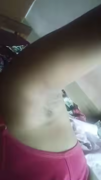 Desi Mallu Girl Bra Show