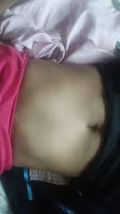 Desi Mallu Girl Bra Show