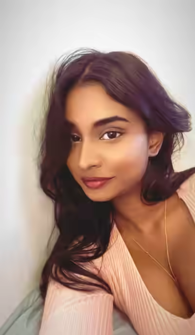 Desi Horny Girlfriend Moans and Shows