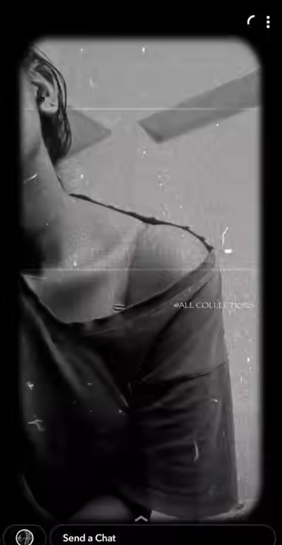 Tanker Mallu Busty Girl展示屁屁