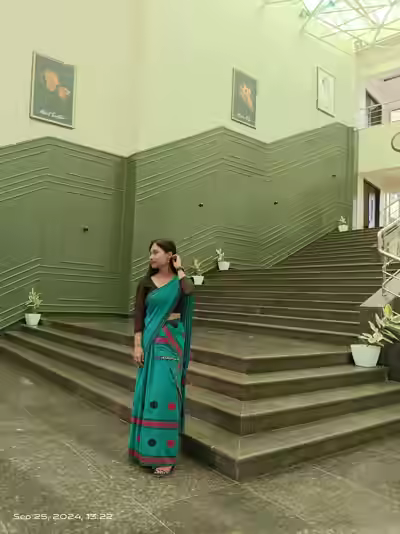 Indian Girl Enjoys Doggy Style Pussy Fun