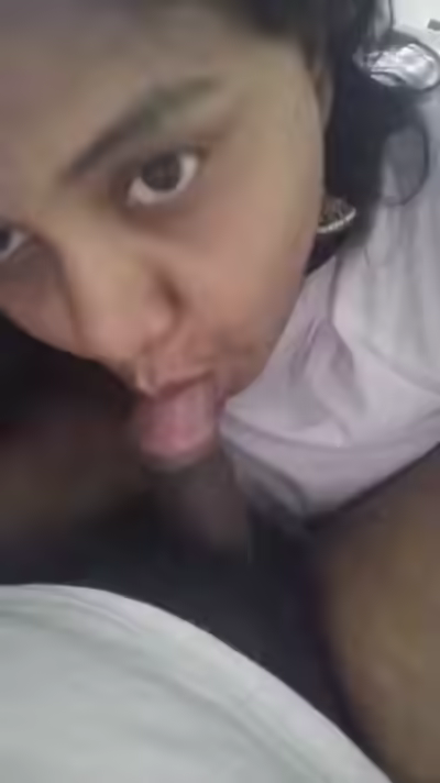 Tamil Sensual Housewife Deep Throat Blowjob & Cum Swallowing