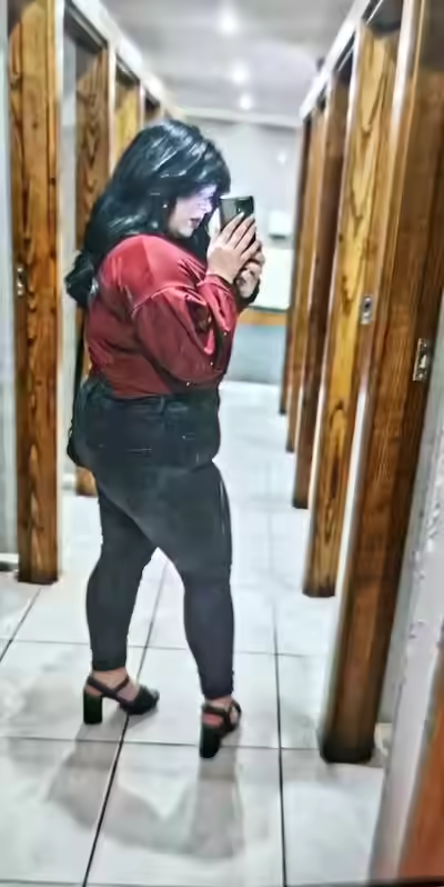 FullyExposed: Wife or Girlfriendagini高潮状态
