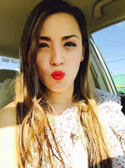 Fully Exposed Wife或完全暴露的妻子